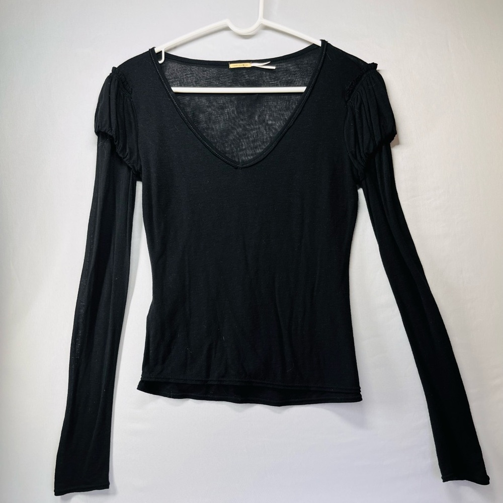 Max‎ Studio Black V-Neck Long Sleeve Blouse
